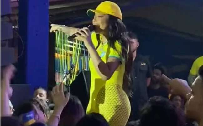 Ludmilla interrupts the show after a fight in the audience;  Watch a video