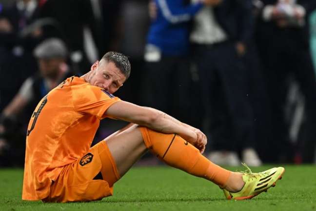 Dutch striker described as ‘silly’ by Messi criticizes Argentine star: ‘I was disappointed’