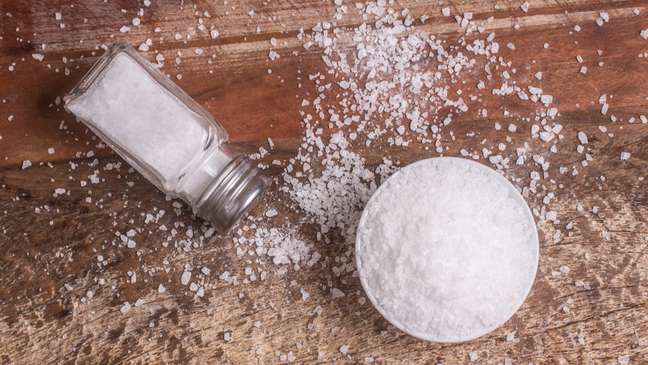 3 rock salt spells to attract peace and spiritual protection