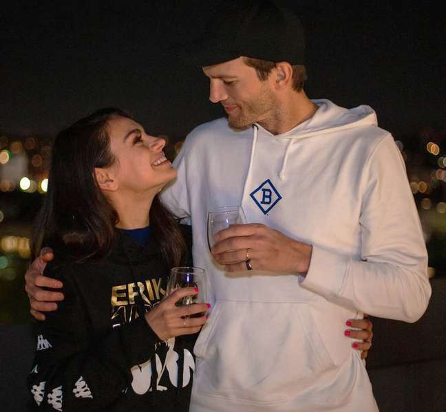 Ashton Kutcher thanks Mila Kunis for her support during a serious illness