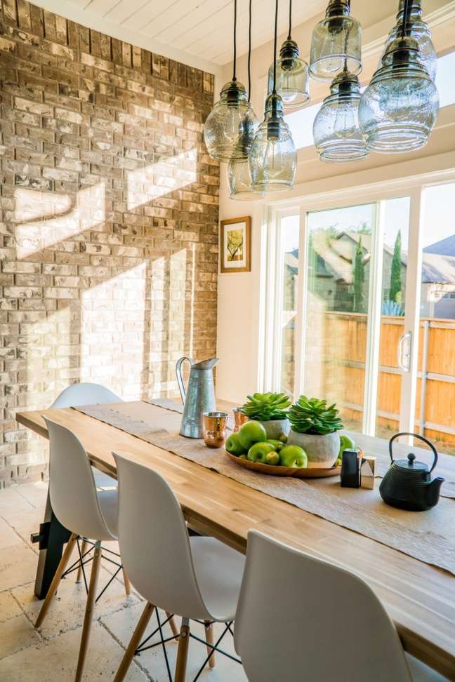 Long rectangular wooden table Long rectangular wooden table