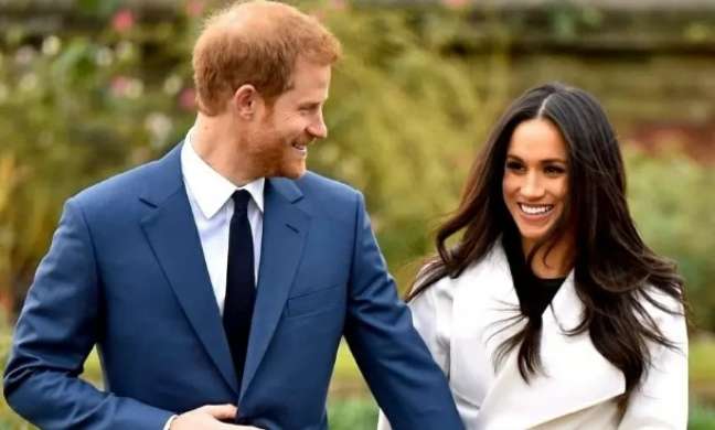 Are Harry and Meghan together?  Find out what the Stars say