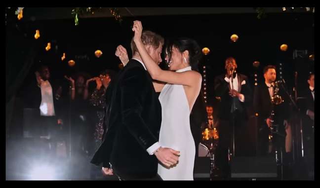 Unseen photos from Harry and Meghan Markle’s wedding are revealed in a new teaser for the series.  Appearance!