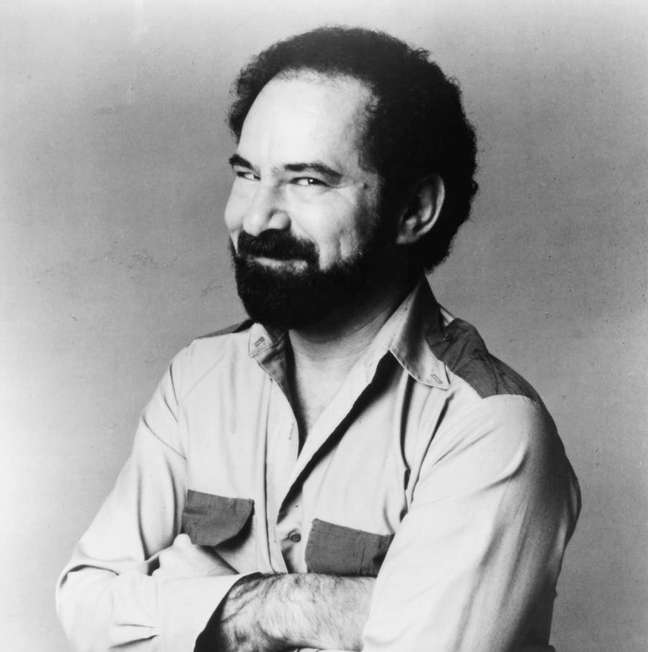 ‘The Confidential Files’ actor Stuart Margolin has died at the age of 82