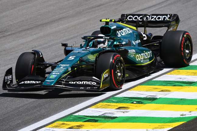 Aston Martin praised Sebastian Vettel's motivational side Aston Martin praised Sebastian Vettel's motivational side