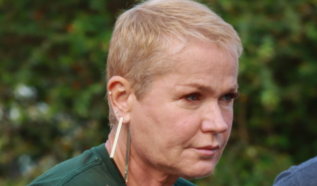 At the age of 59, Xuxa Meneghel undergoes surgery.  Know the details