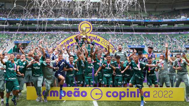 Com time feminino, Palmeiras chega à 14ª decisão em 2022 e busca manter 100% em finais