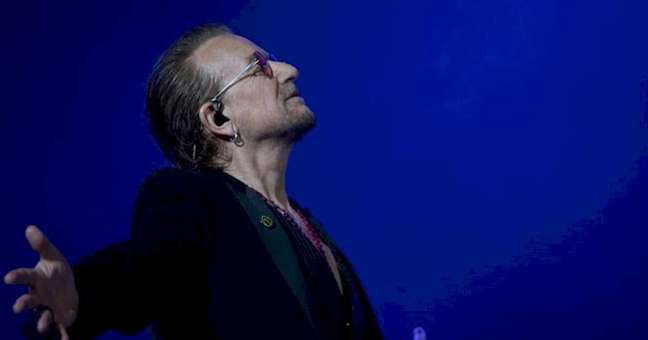 Bono announces residency in New York