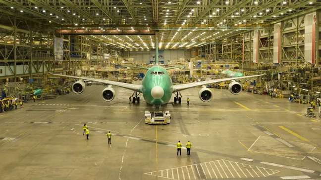 The last Boeing 747 produced in history is finished (Image: Felipe Ribeiro/Canaltech) The last Boeing 747 produced in history is finished (Image: Felipe Ribeiro/Canaltech)