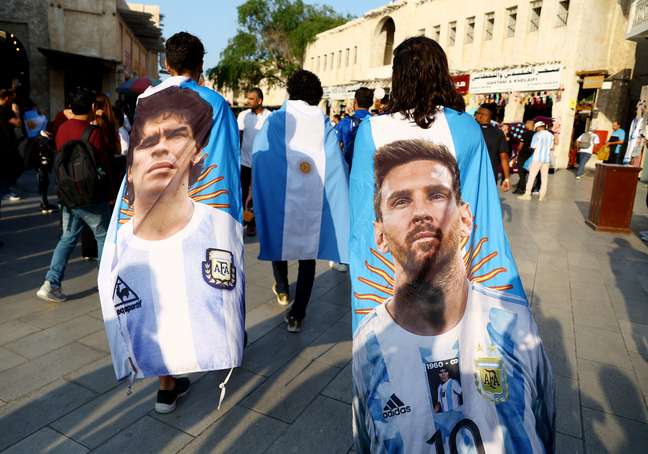 From “where” to comparisons with Maradona: how Messi turned the tables on his last dance
