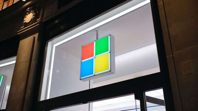 Microsoft buys a 4% stake in the London Stock Exchange for BRL 10.6 billion
