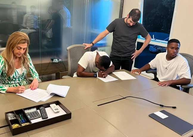 Transferência de Endrick para o Real Madrid entra na lista de maiores vendas do futebol brasileiro
