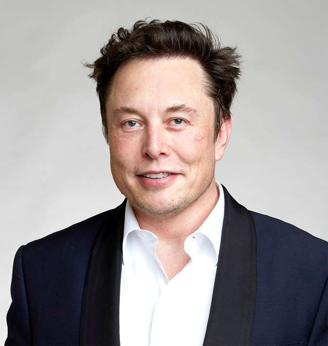 Elon Musk censors journalists and Twitter could face sanctions
