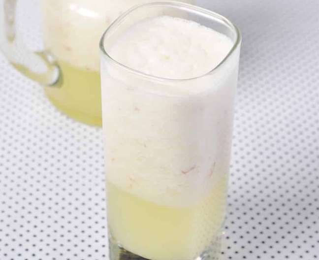 Apple juice with melon and ginger – Photo: Guia da Cozinha Apple juice with melon and ginger – Photo: Guia da Cozinha