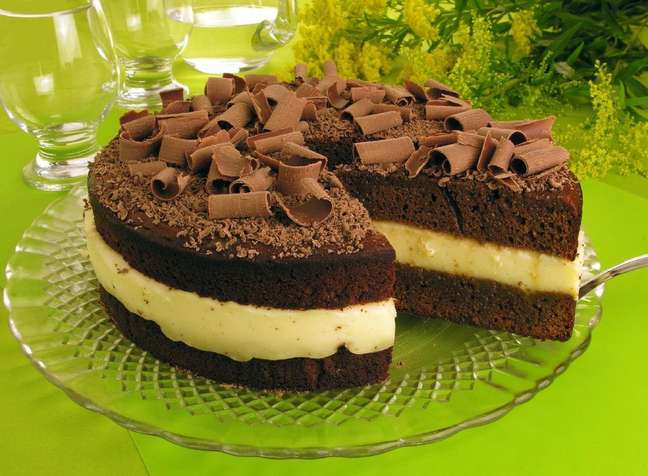 Condensed Milk Mousse Cake – Photo: Guia da Cozinha