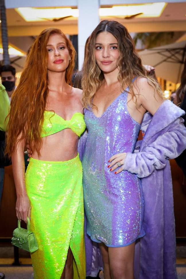 As amigas Marina Ruy Barbosa e Luma Costa com looks da marca Ginger, da ruiva 