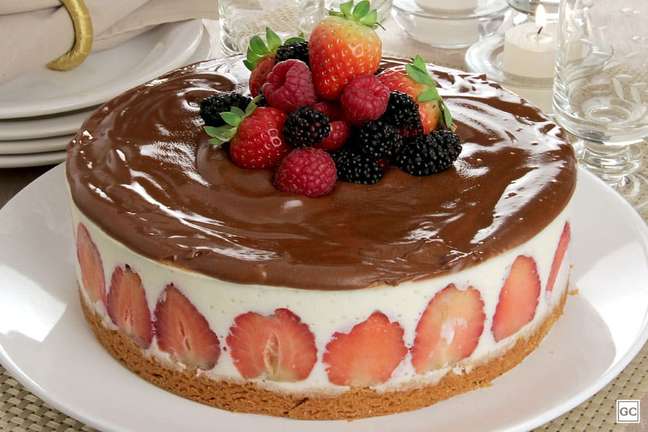 Sweet Christmas Cake – Photo: Guia da Cozinha Sweet Christmas Cake – Photo: Guia da Cozinha