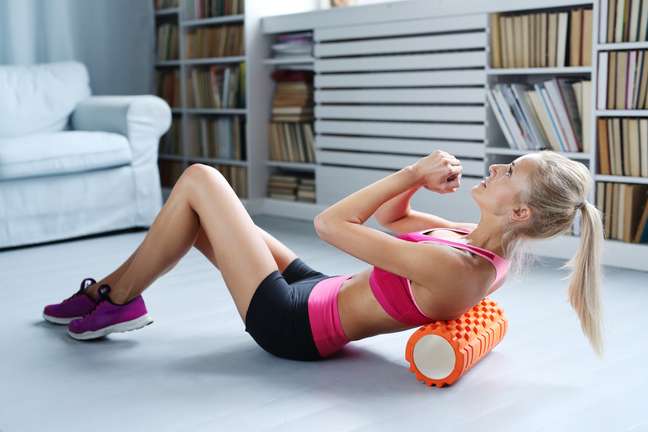 5 myofascial release roller exercises everyone should be doing
