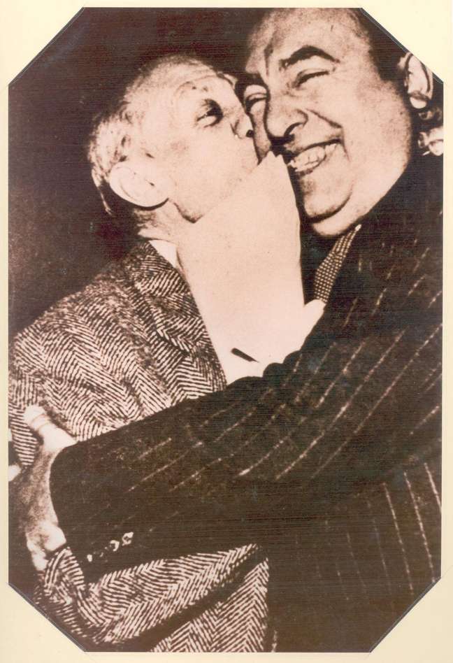 The influence of Picasso on the verses of Pablo Neruda