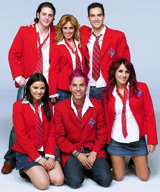 The members of “Rebelde” are fueling rumors of a possible comeback