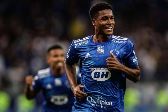 Cruzeiro: Wesley Gasolina, ex Flamengo, é a solução para a lateral