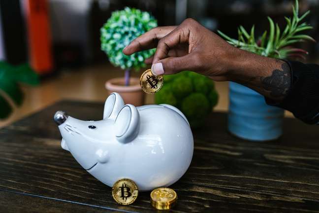 How are the finances of each sign in 2023?