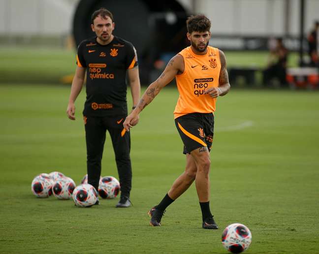 Coordenador explica função do Cifut e elogia jogadores do Corinthians: 