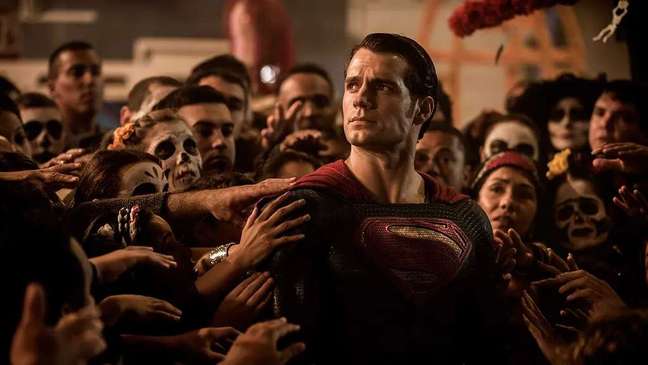 Cavill started the DCEU and was also responsible for its ultimate closure (Image: Disclosure/Warner Bros)