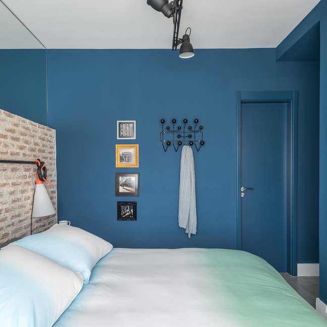 Duvet cover in a delicate tie by Auping in Collectania. Duvet cover in a delicate tie by Auping in Collectania.
