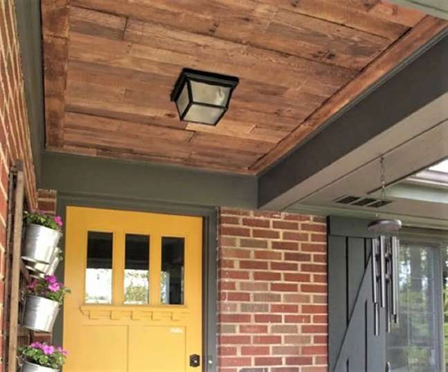 Pallet Wood Entryway Ceiling - Jessie is one Pallet Wood Entryway Ceiling - Jessie is one