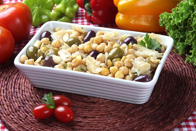 Chickpea salad with cod Chickpea salad with cod