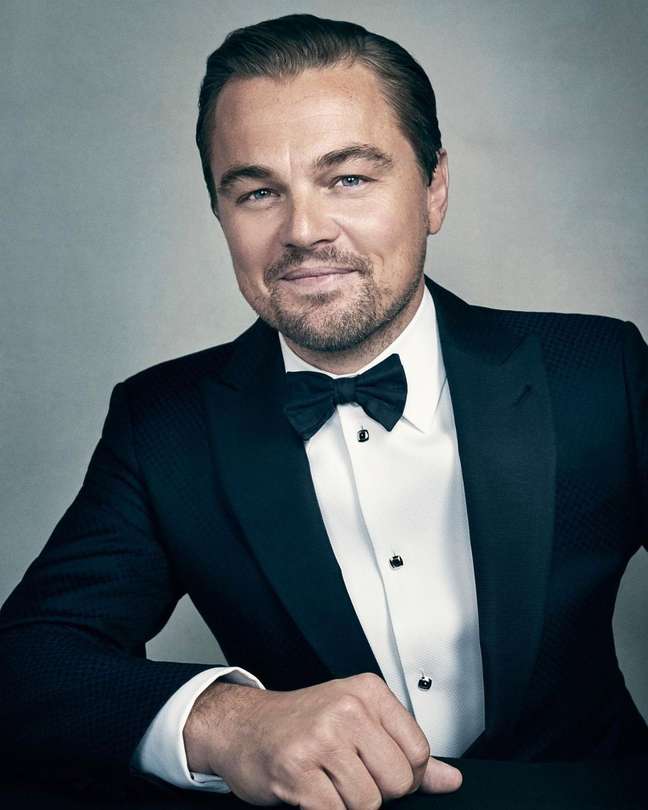 Leonardo DiCaprio buys a villa from the neighbor who is suing him