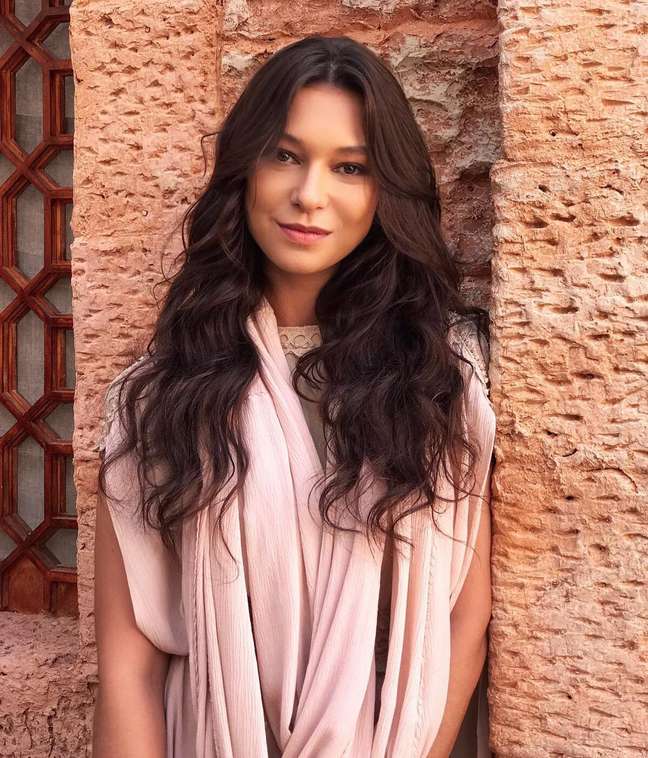 The Biblical soap opera star will be a biased woman in a streaming series