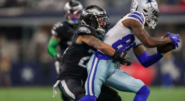 In the big game, the Dallas Cowboys win the classic against the Philadelphia Eagles