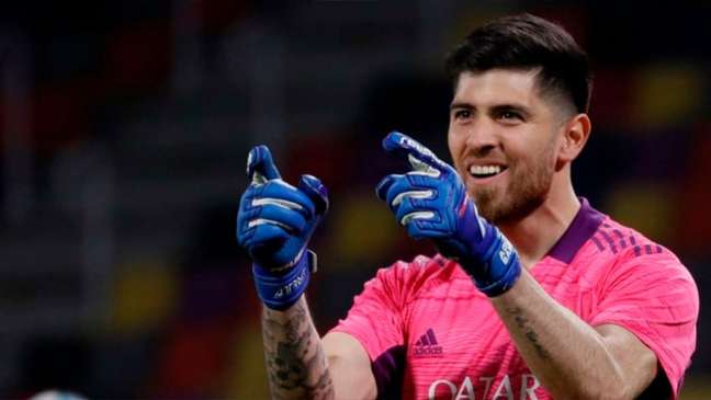 Flamengo sai na frente de concorrência da Europa e encaminha acerto com Rossi, do Boca Juniors