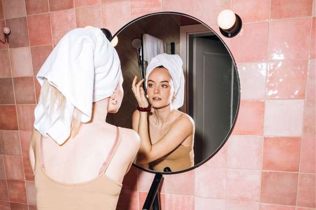 5 steps to recover skin after eating at Christmas