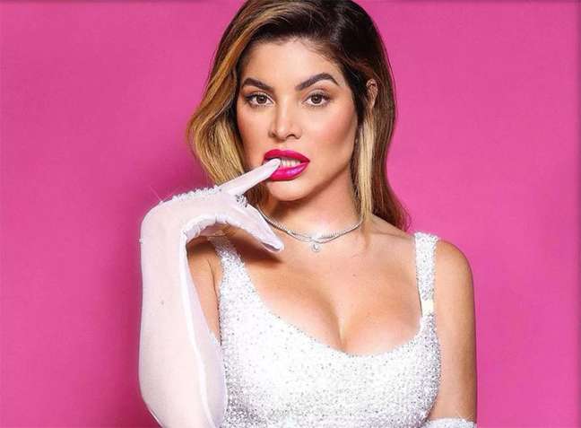 Gkay gets a gun after becoming a joke at Globo’s Best of the Year award