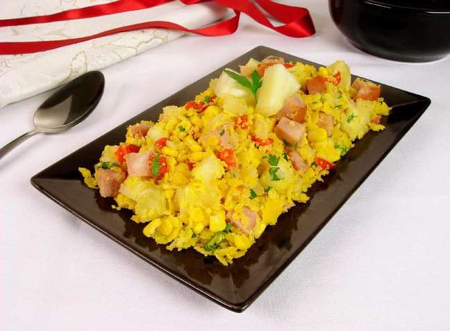 Enjoy Christmas lunch leftovers: find out how with 8 delicious recipes!