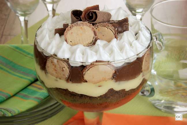 Pavê Sonho de Valsa® with marshmallows – Photo: Guia da Cozinha
