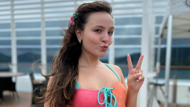 Watch birthday girl Larissa Manoela’s style lessons