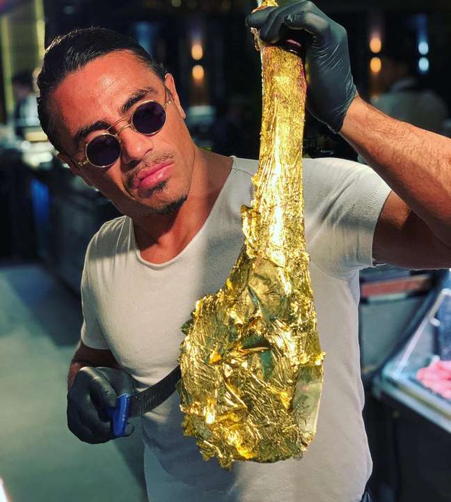 Edible gold: what is it?  It is bad for health?  How much?