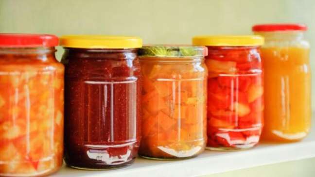 Homemade desserts: jam recipes