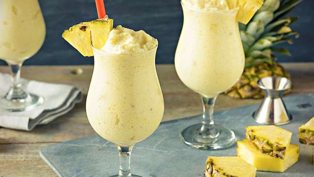 11 refreshing drinks to get ready for the holidays