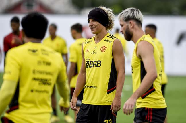 David Luiz diz que conversou com jogadores do Corinthians sobre VP e elogia treinador