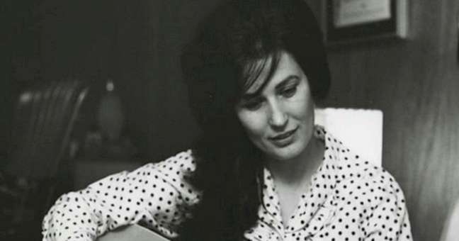 Reprodução | Instagram | @lorettalynn / The Music Journal