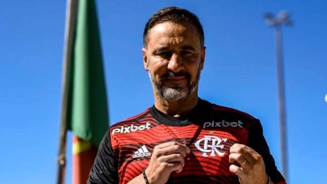 Vítor Pereira destaca paixão da torcida do Flamengo: Me motivou