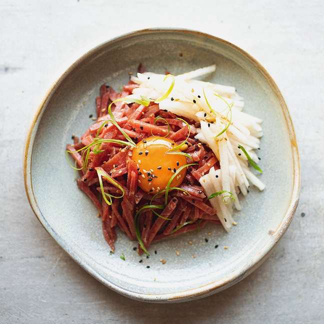 Emotional gastronomy lives in controversy between farce and grandmother’s memory