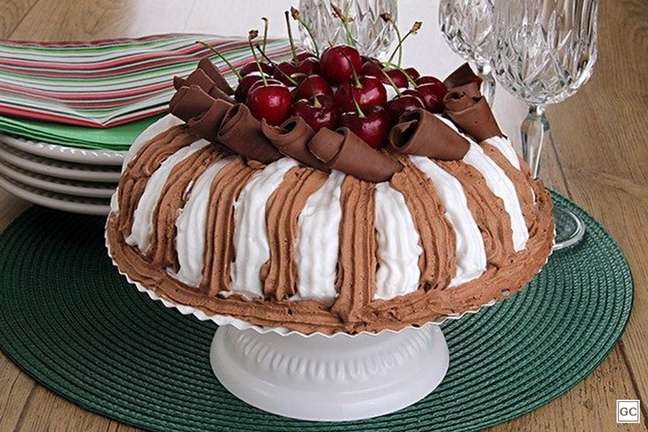 Bolo floresta negra diet &ndash; Foto: Guia da Cozinha