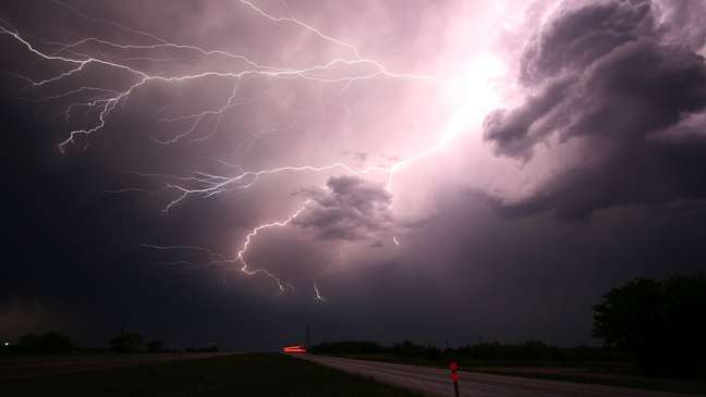 Do you know why lightning zigzags across the sky?