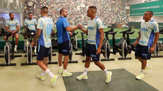 Palmeiras se reapresenta presencialmente com Crias da Academia como novidades